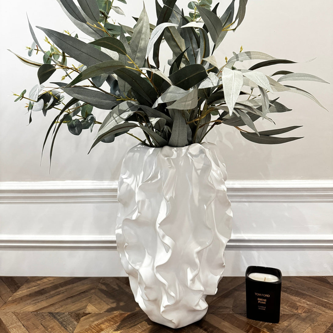 White Ceramic Wave Vase
