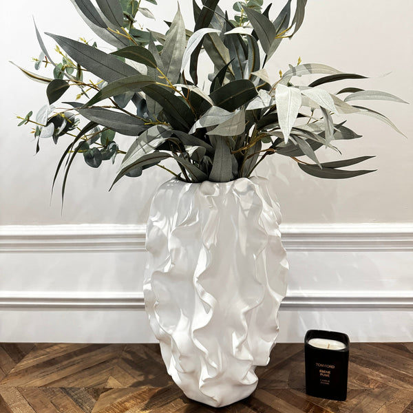 White Ceramic Wave Vase